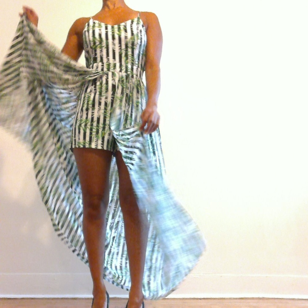 NWT XOXO Printed Maxi Romper Size Small